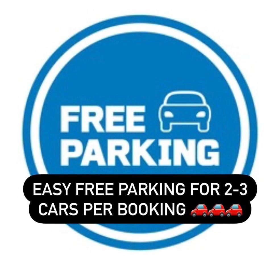 Free Parking In Beautiful Lachine Montréal Eksteriør billede